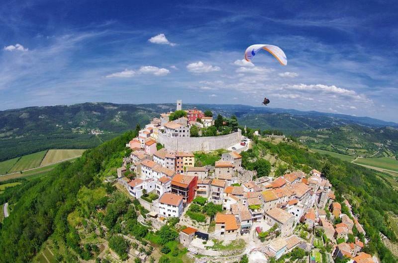 Apartman Nevia Holiday Home Ciritez Exterior foto